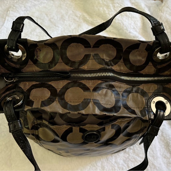 Opt Art Signature Coach Tote - Picture 11 of 13